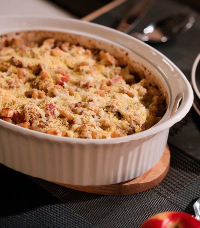 Turkey Apple Mac & Cheese Bake